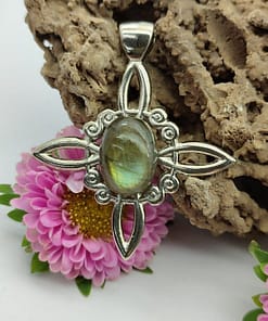 surya tienda holistica - envios a domicilio - tienda online holistica - oraculos - piedras - rituales - etc