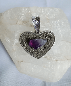 Surya Tienda Holistica - www.suryatiendaholistica.com.ar - Dije Corazón Pirita y Amatista