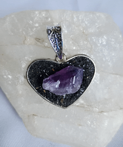 Surya Tienda Holistica - www.suryatiendaholistica.com.ar - Dije Corazón Turmalina y Amatista