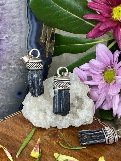 surya tienda holistica - envios a domicilio - tienda online holistica - oraculos - piedras - rituales - etc