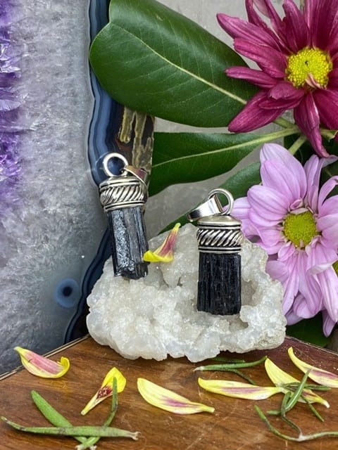 surya tienda holistica - envios a domicilio - tienda online holistica - oraculos - piedras - rituales - etc