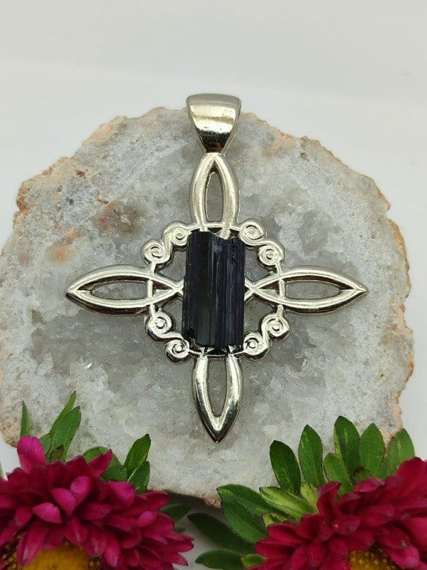 surya tienda holistica - envios a domicilio - tienda online holistica - oraculos - piedras - rituales - etc