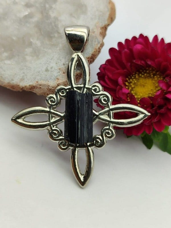 surya tienda holistica - envios a domicilio - tienda online holistica - oraculos - piedras - rituales - etc