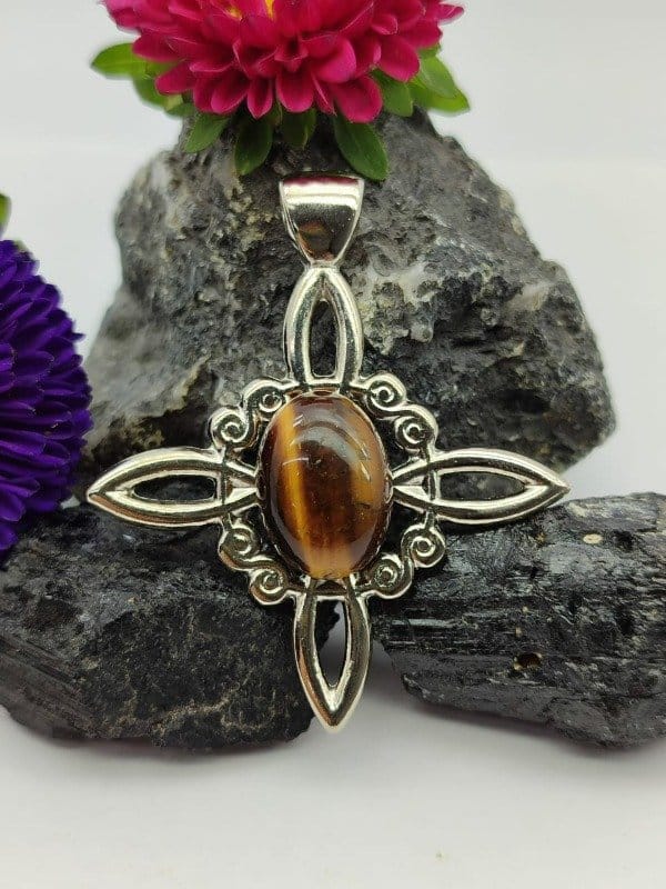 surya tienda holistica - envios a domicilio - tienda online holistica - oraculos - piedras - rituales - etc