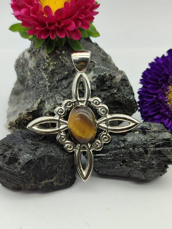 surya tienda holistica - envios a domicilio - tienda online holistica - oraculos - piedras - rituales - etc