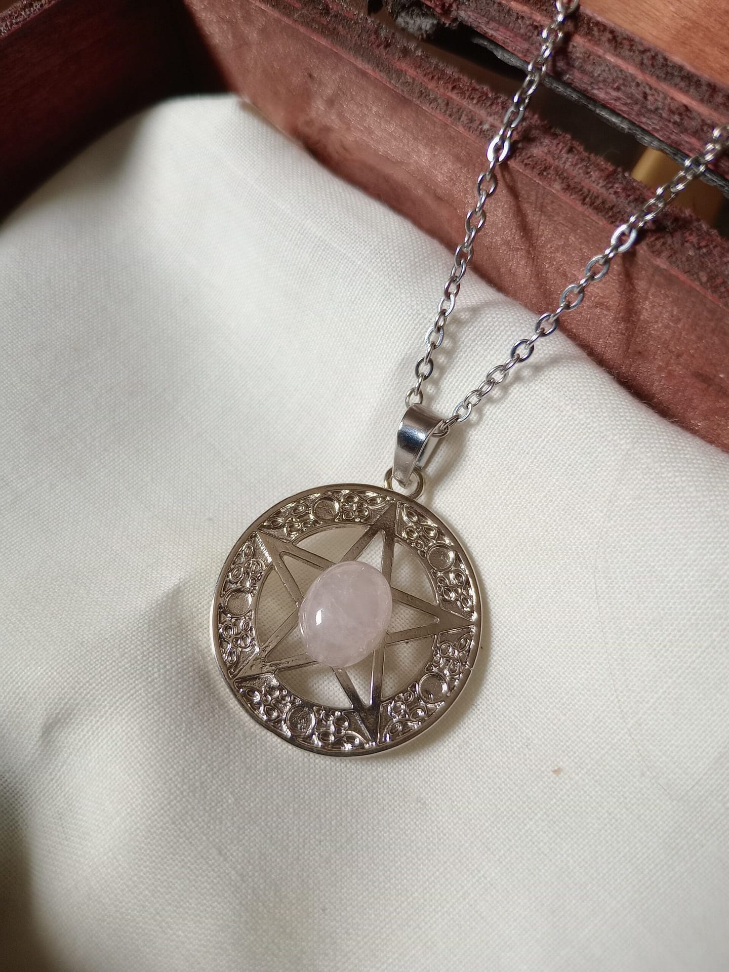 Surya Tienda Holistica dije de pentagrama con piedra cuarso rosa
